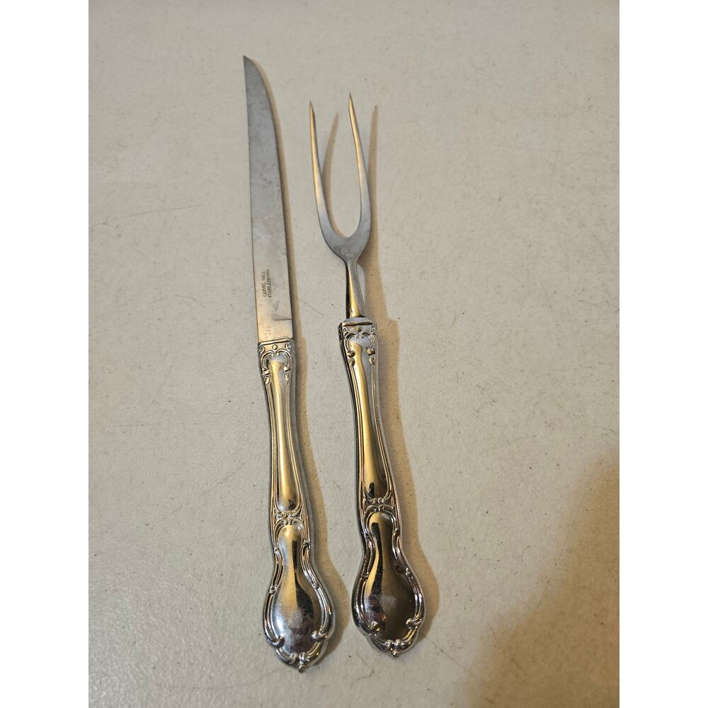 Vintage Carvel Hall 2 piece carving set - fork & knife